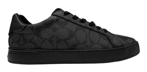 tenis coach hombre negro